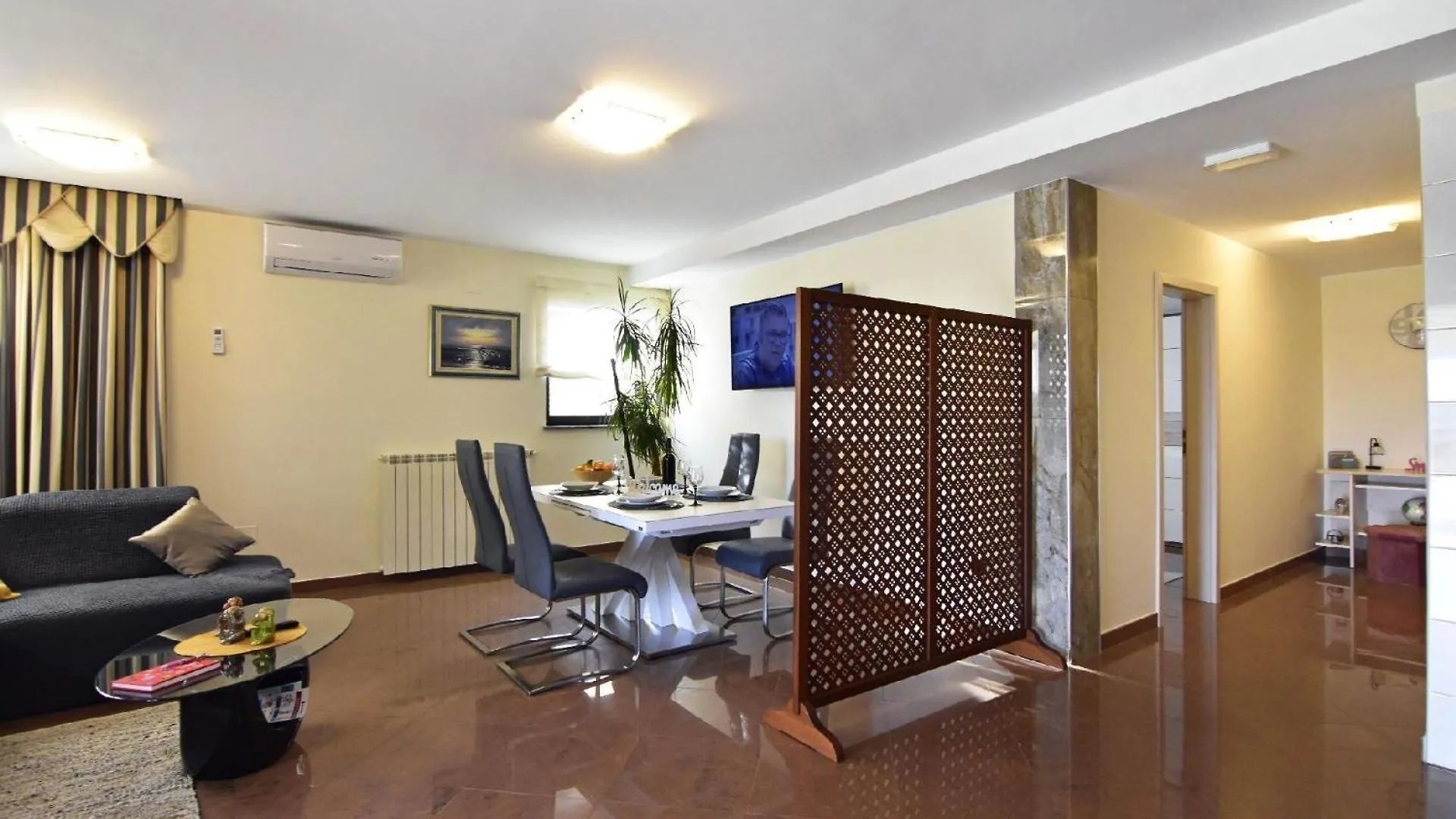Apartment Komfortable Wohnung In Savudrija Mit Grill, Garten Und Terrasse