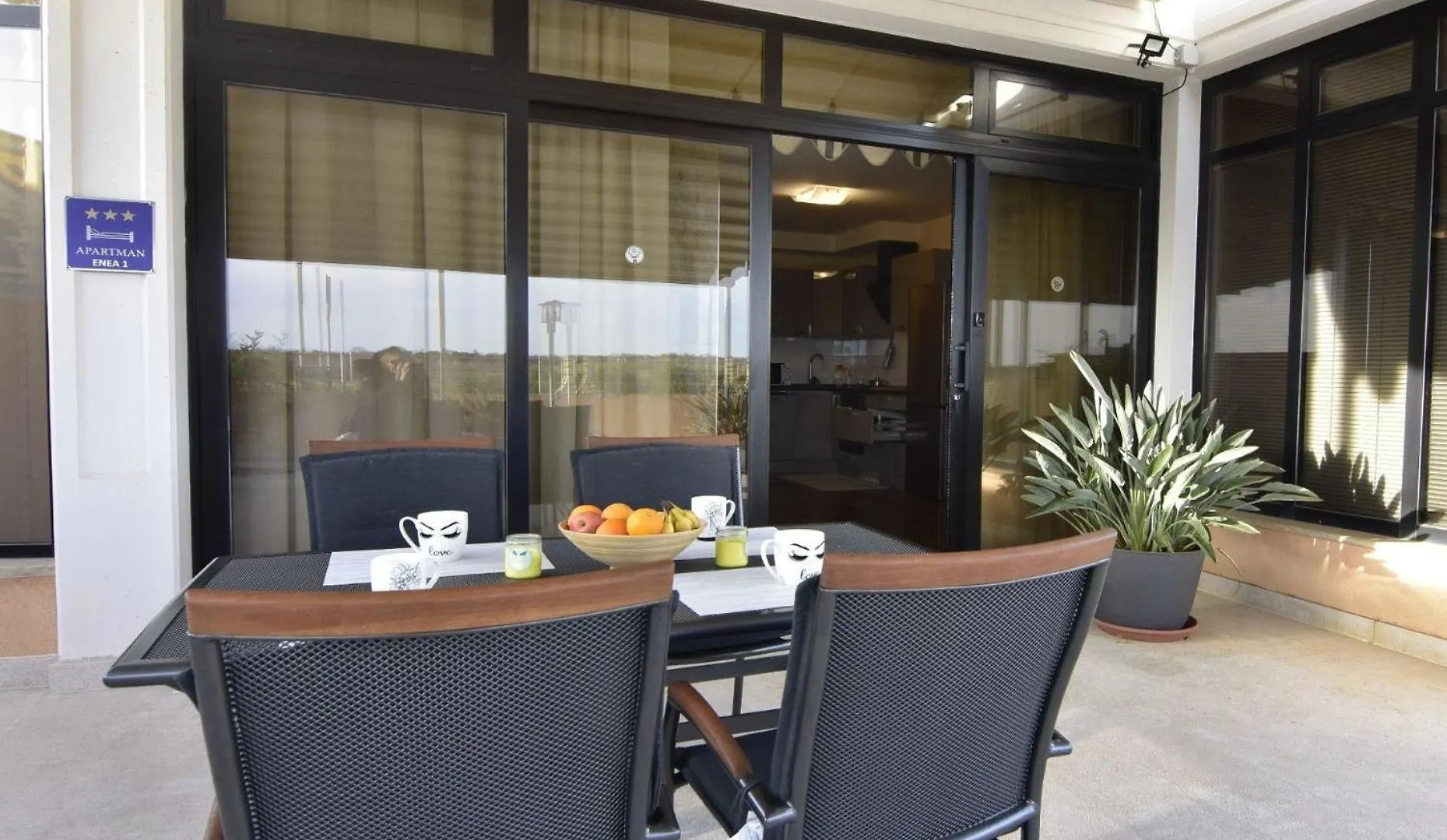 Komfortable Wohnung In Savudrija Mit Grill, Garten Und Terrasse 0*,  Croatia
