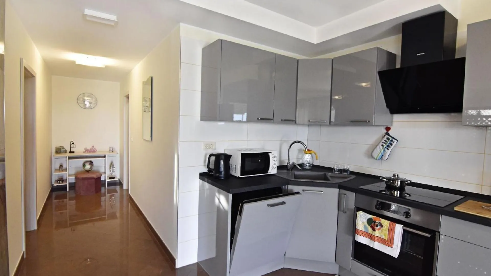 Apartment Komfortable Wohnung In Savudrija Mit Grill, Garten Und Terrasse