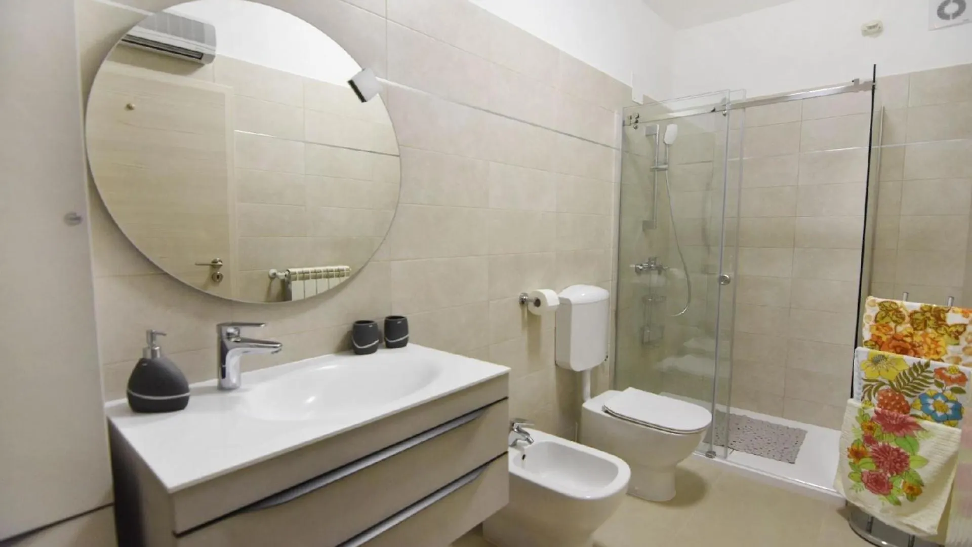 Apartment Komfortable Wohnung In Savudrija Mit Grill, Garten Und Terrasse